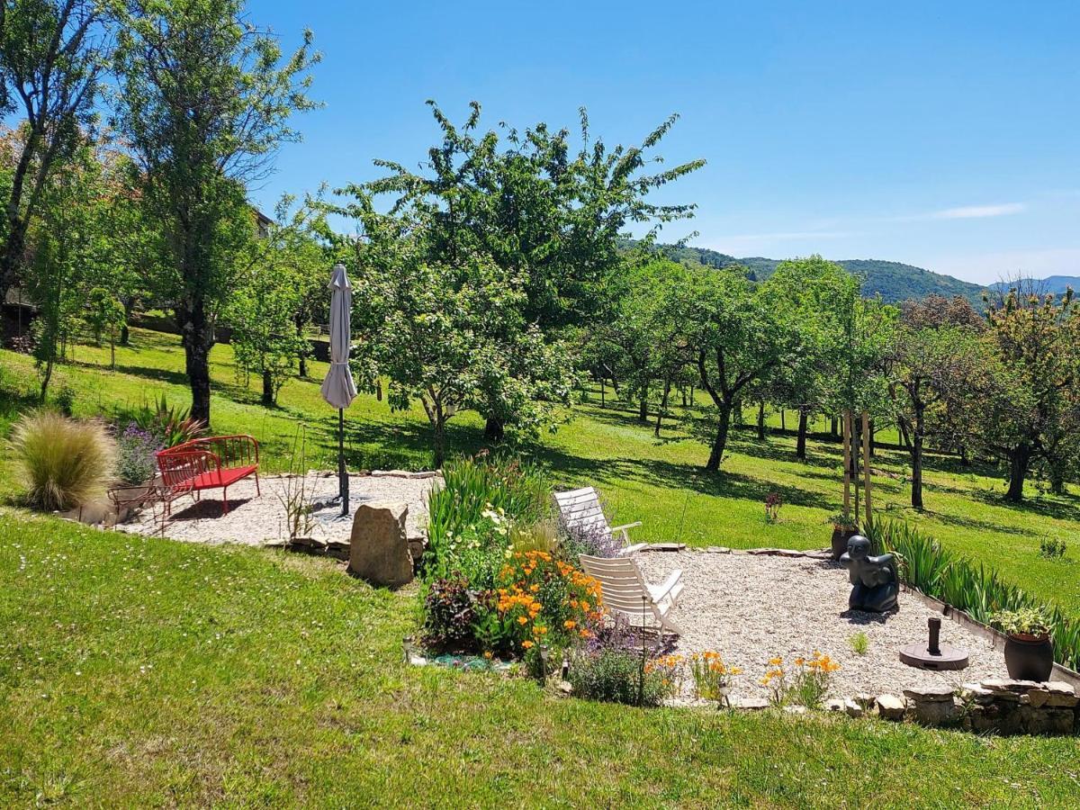 Apartament Les Iris Villefranche-de-Rouergue Zewnętrze zdjęcie
